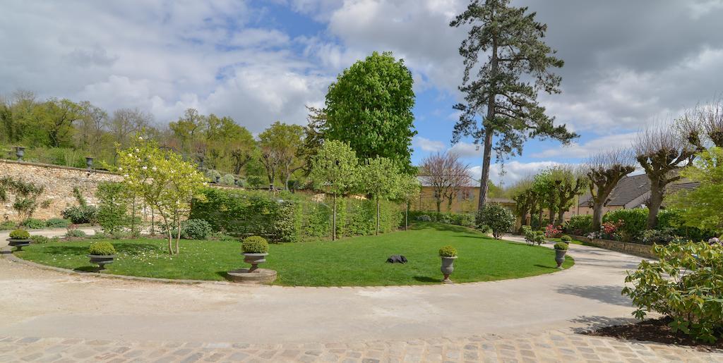 Charmilles des Cordeliers Bed and Breakfast París Exterior foto